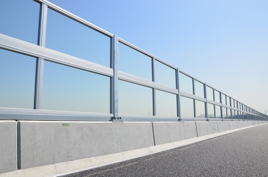 Nhật mang kính giảm tiếng ồn trên xa lộ tới Việt Nam